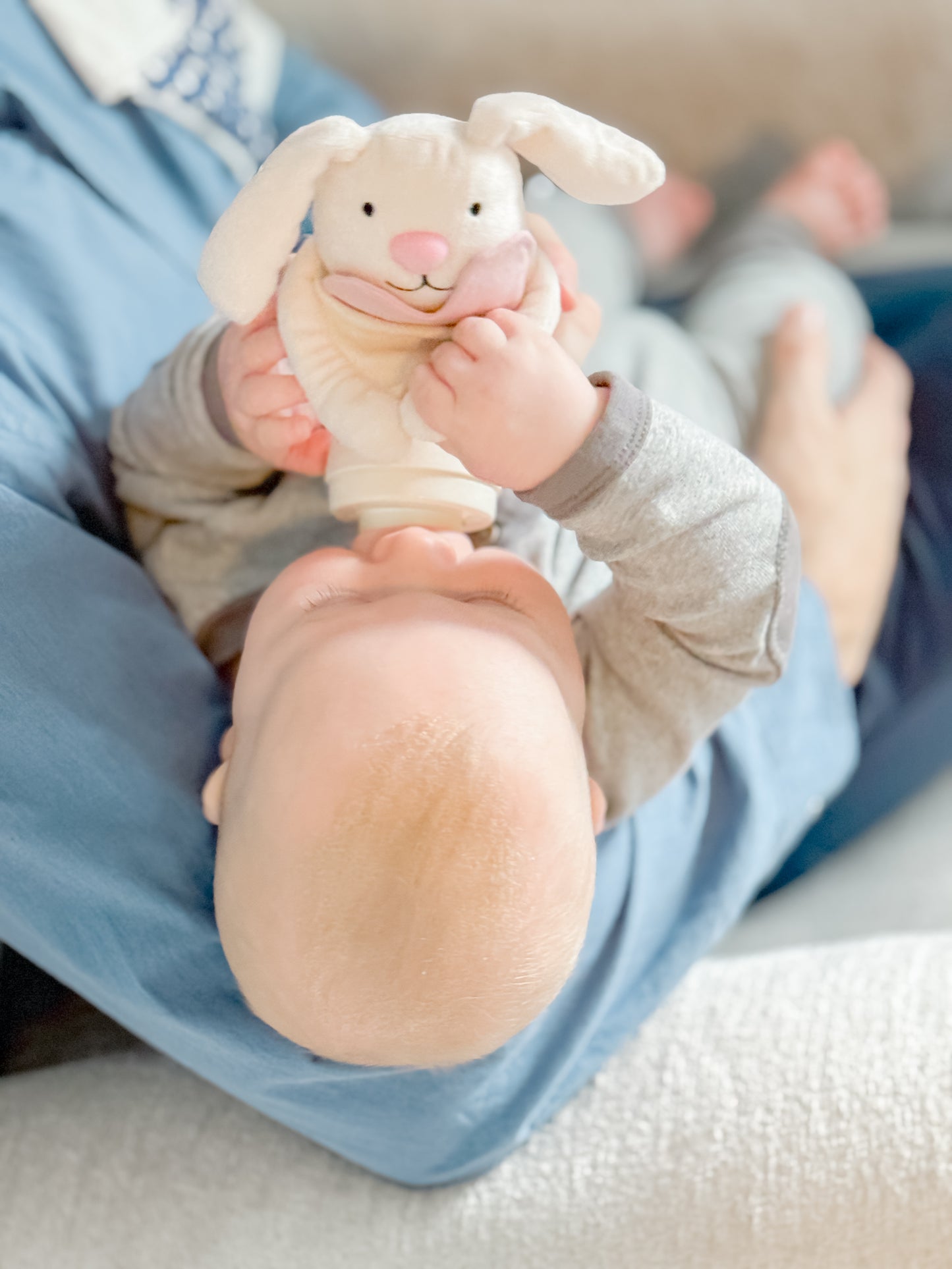 Bottimals bottle-lovey helps babies with bottle refusal for dads